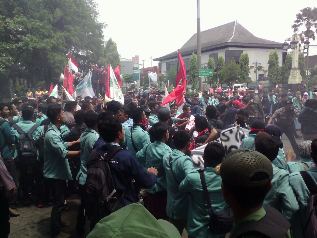 Demo Mahasiswa Solo , Senin (9/1/2017) (IST/WA)