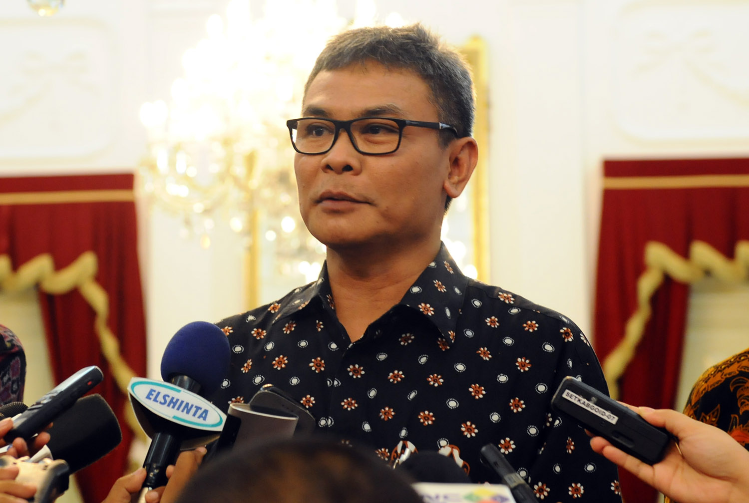 SBY Ditantang Istana Ungkap Tiga Orang yang Melarang Jokowi