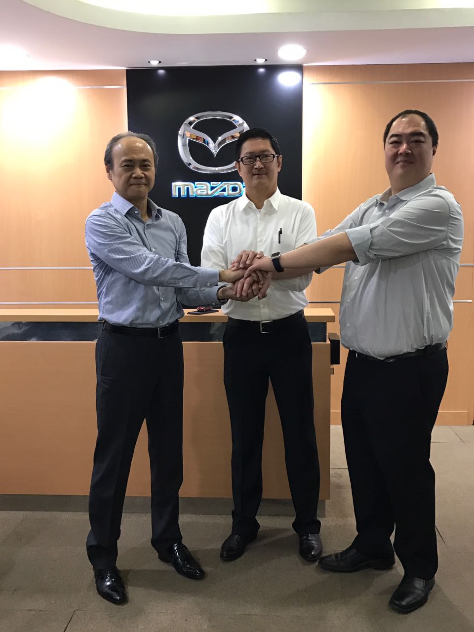 PT. EMI Ditunjuk jadi Agen tunggal dan Distributor Resmi kendaraan Mazda di Indonesia