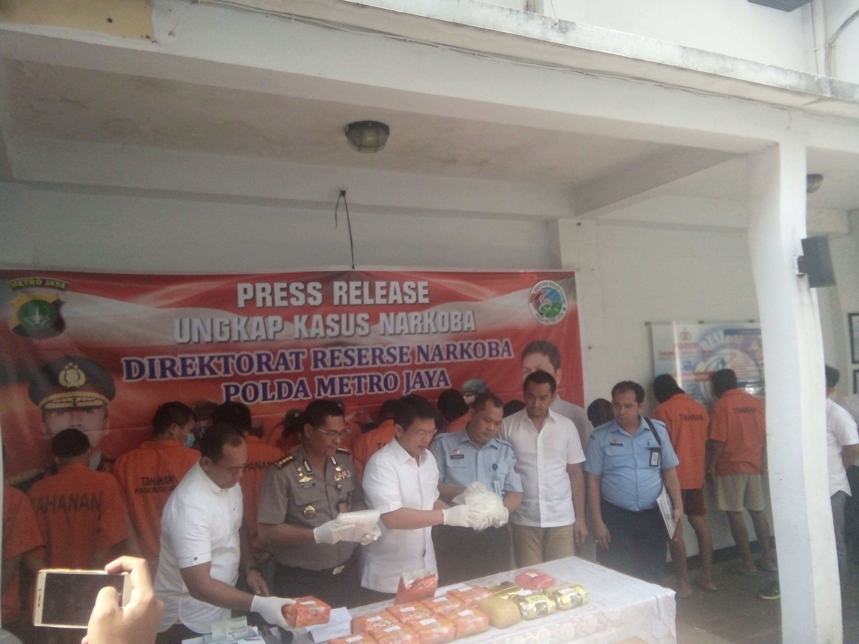 Dua Sipir Cipinang Dan Tanggerang Edarkan Narkoba