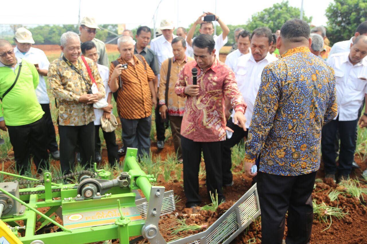 Mentan: Inovasi Teknologi Mekanisasi Dapat Merubah Dunia