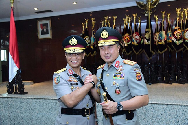 Jenderal Sejati Tak Harus Kecewa Dimutasi