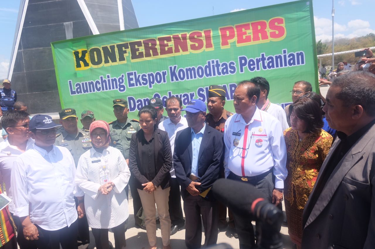 Bangun Negara Dari Pinggiran, Kementan Lepas Ekspor Bawang Merah NTT Ke Timor Leste