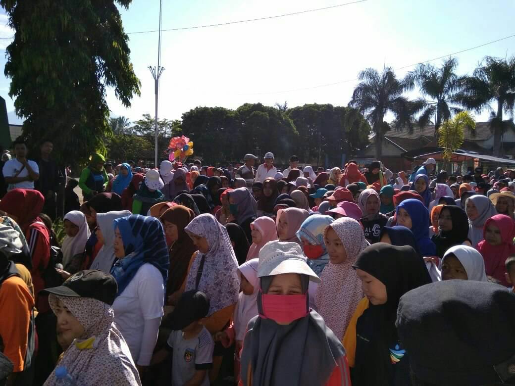 2.500 warga ikuti jalan santai PPK Wanaraja