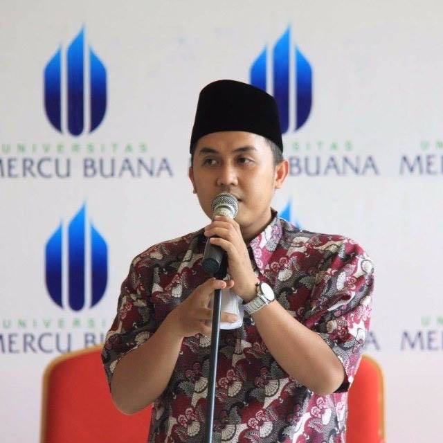 Dicky: Dosen yang Optimalkan ‘Suplemen’ untuk Mahasiswa Lewat EYI