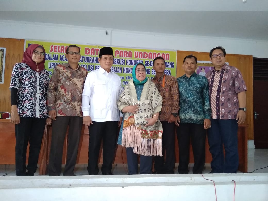 Cari Solusi, Ratusan Honorer di Deli Serdang Gelar Diskusi