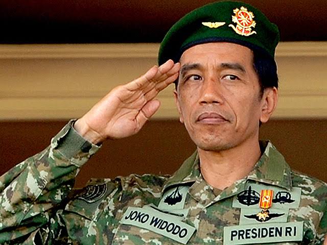 Neo Dwifungsi, Siapa yang Lebih Butuh. Jokowi atau TNI?