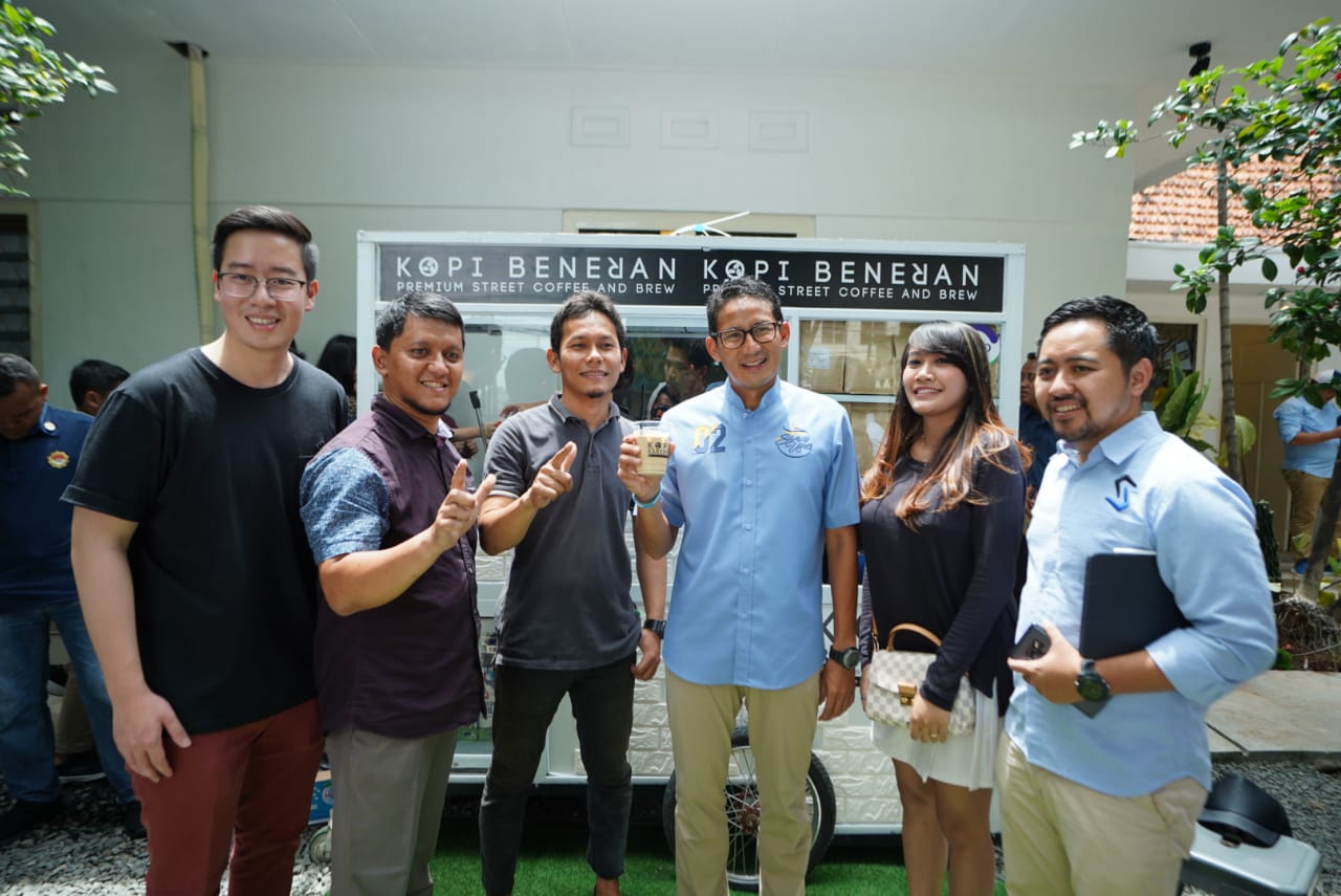 Atasi Pengangguran, Sandi Kenalkan Rumah Siap Kerja