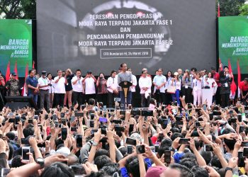 Jokowi Resmikan Operasional MRT Jakarta