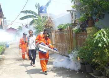 Puskesmas Perwira Gandeng IDC Lakukan Fogging Gratis