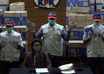 Korupsi Pemilu 2019: 400 ribu Amplop untuk Serangan Fajar Hasil OTT KPK