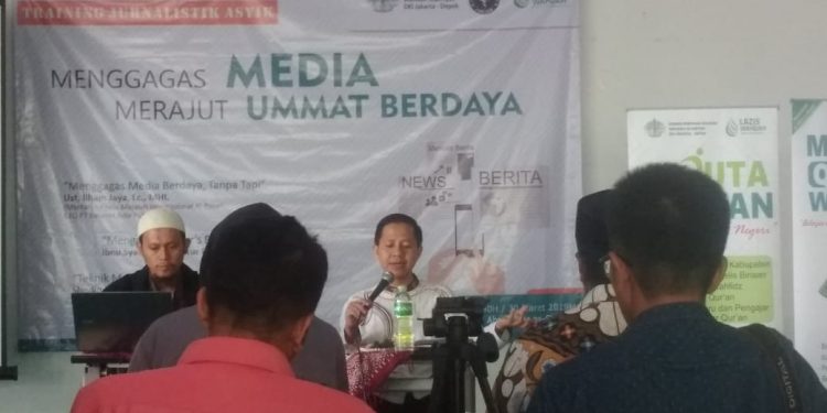 Wahdah Islamiyah dan Forjim Gelar Diklat Jurnalistik Asyik