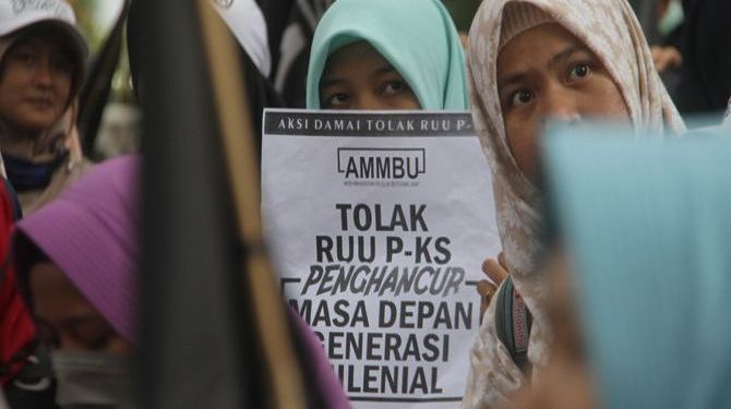 Muslimah Hidayatullah Tolak RUU P-KS