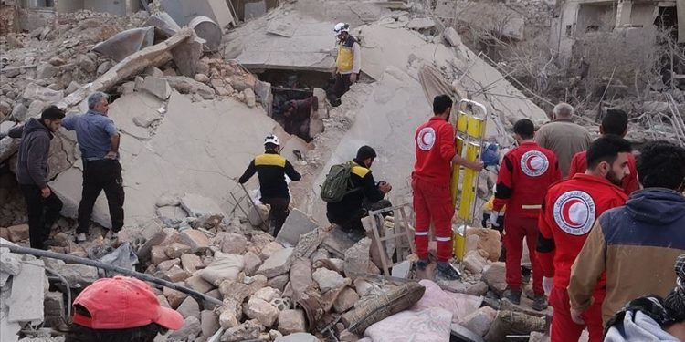 Serangan Udara Rezim Lukai Lima Warga Sipil di Idlib Suriah