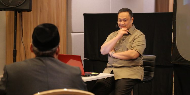 Ary Ginanjar Ajak Karyawan dan Alumni ESQ Gunakan Hak Suara