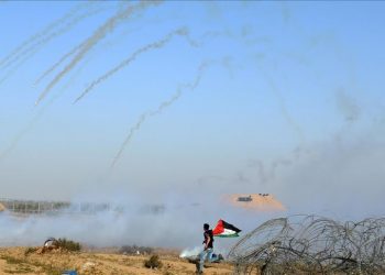 Warga Palestina Gelar Aksi di Zona Penyangga
