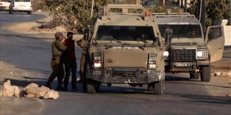 Israel Tangkap 16 Warga Palestina di Tepi Barat