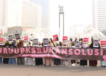 Aksi Serentak Tolak RUU P-KS di Indonesia