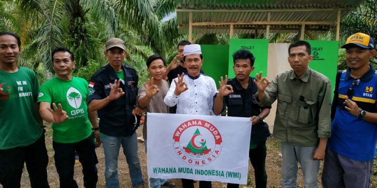 WMI Bangun MCK Dipengungsian Warga Korban Banjir & Longsor Bengkulu Tengah