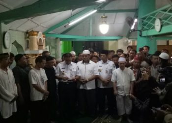 Gubernur Anies Takziyah ke Korban Kerusuhan 22 Mei