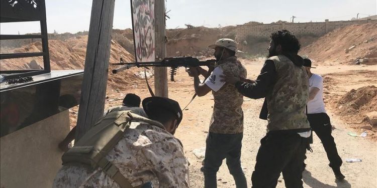 Seminggu Absen, Bentrok Militer Kembali Terjadi di Tripoli