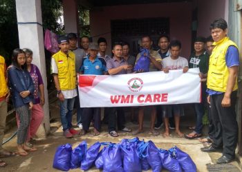 WMI–AQL PEDULI Bagikan Paket Lebaran Untuk Fakir Miskin di Bengkulu