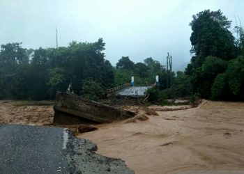 Banjir Bandang Putus Lalin Trans Sulawesi Sulteng-Sultra