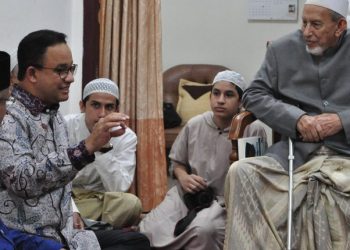 Anies Dukung Guru Tua Jadi Pahlawan Nasional