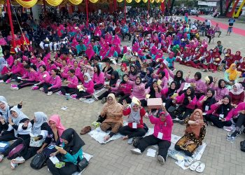 Dimeriahkan Dendang Kim, Kader Jambore PKK dari Kabupaten dan Kota Bawa Pulang Hadiah