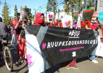 Khawatir Degradasi Moral, Perempuan Bandung Tolak RUU P-KS