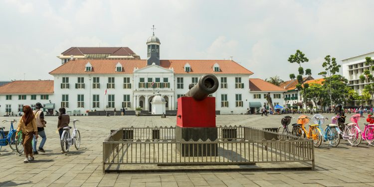 Didominasi  Malaysia, Kunjungan Wisatawan Mancanegara Indonesia Tembus 7,83