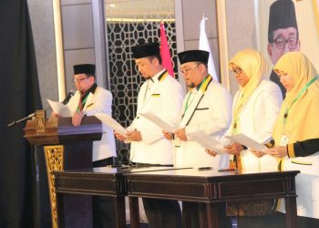 Wajib Perjuangkan Janji, Caleg PKS Tandatangan Pakta Integritas