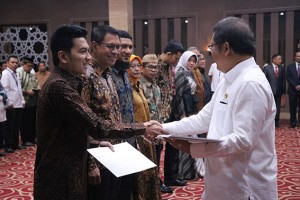 Menkominfo Kukuhkan Komisioner KPI Priode 2019-2022