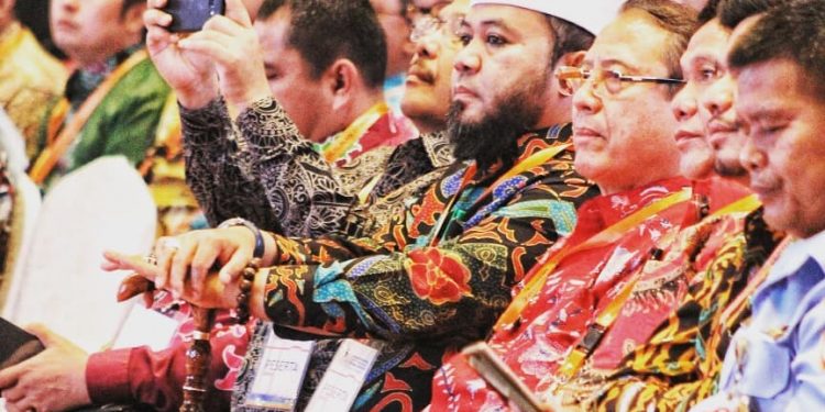 Kenapa Walikota Bengkulu Helmi Hasan disebut Walikota Bertongkat?