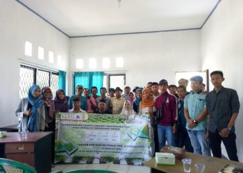 Universitas YARSI Gelar Pelatihan Hidroponik di Rengasdengklok