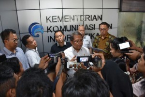 Menkominfo Bantah ‘Black Out’ Telepon di Jayapura