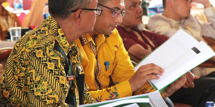 UKS, Empat Sekolah Di Tanah Datar Dinilai Tim Provinsi