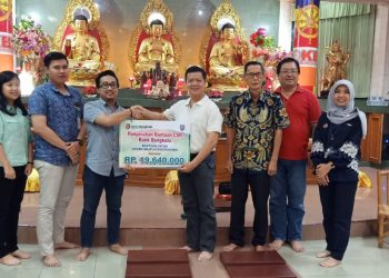 Bank Bengkulu Serahkan CSR, Untuk Vihara Pertama Kali di Provinsi Bengkulu