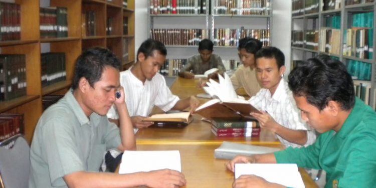 STID Natsir Perguruan Tinggi Islam Terbaik di Jabodetabek