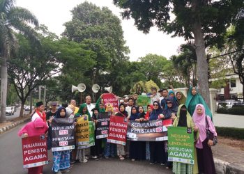 Wanita Bawa Anjing Ke Masjid Dinilai sehat untuk Disidang
