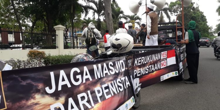 Wanita Bawa Anjing Ke Masjid Dinilai sehat untuk Disidang