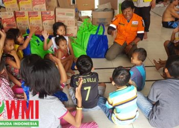 Tim Kemanusiaan WMI Berikan Trauma Healing Untuk Anak Pengungsi Wamena