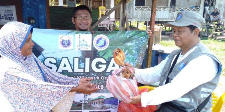 Alumni IPB Peduli Korban Gempa Ambon
