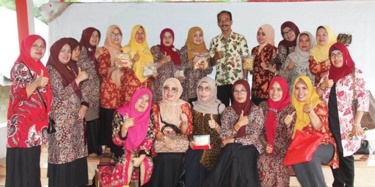 Belajar Berbagai Ikan Olahan Dikampung Patin