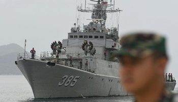 Kapal Nelayan China Bertahan di Natuna