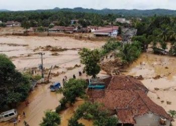 1.649 Rumah Hanyut oleh Banjir Bandang Lebak
