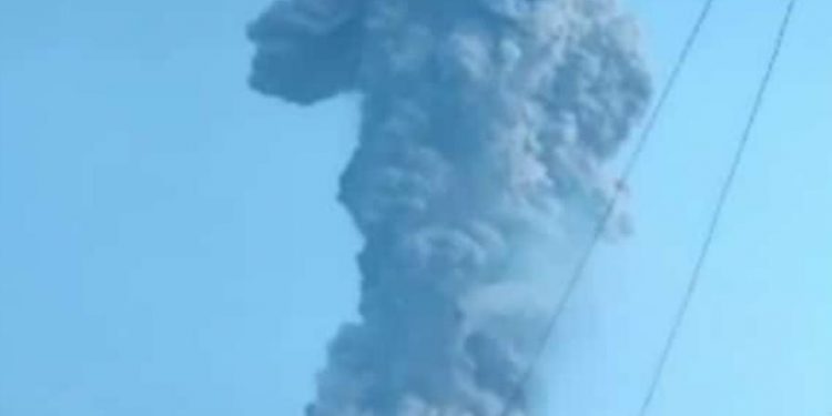 Status Gunung Merapi Waspada II
