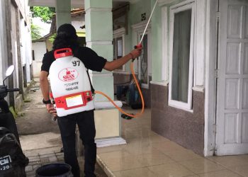 Aparat Desa Srimahi, Tambun Bekasi, Gandeng BEM STAI Attaqwa Bekasi Cegah Covid-19