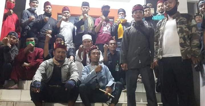 Puluhan Pesilat Silaturahmi Bekasi Raya (SBR) Gelar Ronda Gabungan