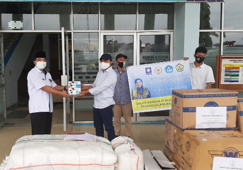 Peduli Tenaga Medis, PAN Dan Kemendikbud Beri Bantuan APD